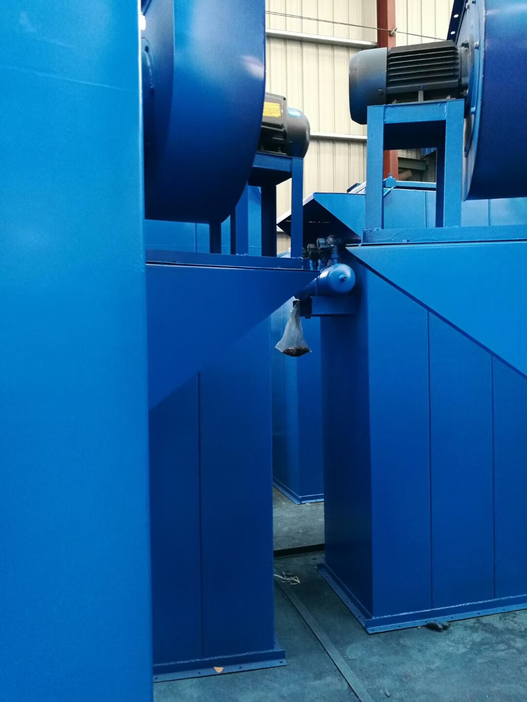 2018年3月發(fā)往天津的布袋除塵器4臺