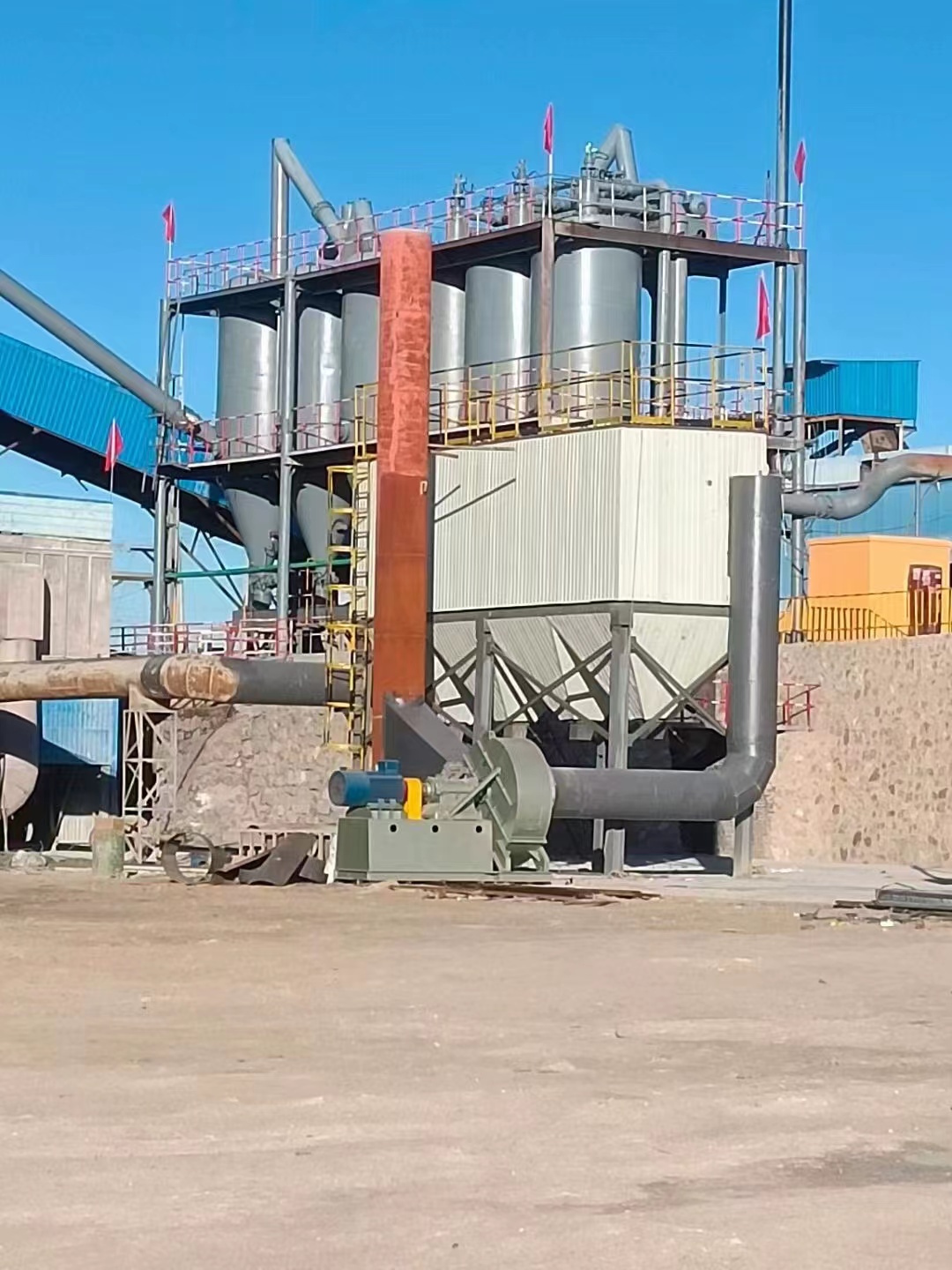 2022年初江蘇無錫脈沖布袋除塵器機組通過驗收